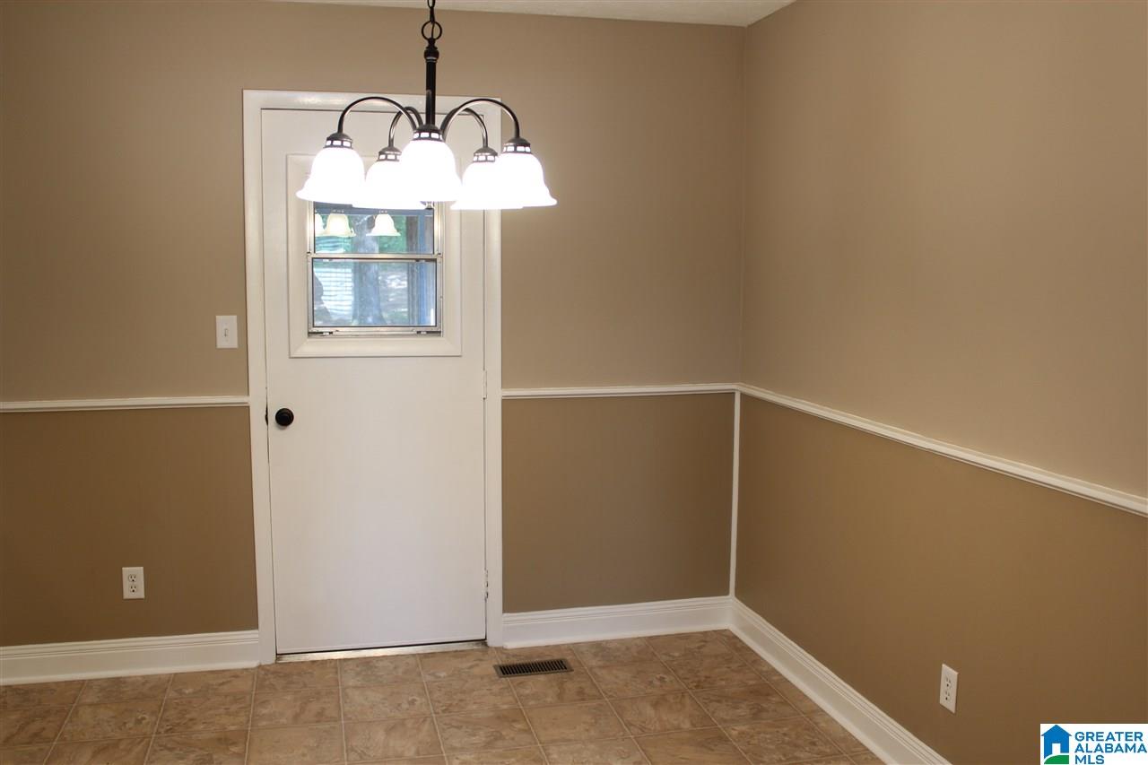 225 Pinecrest Drive Weaver, AL 36277 - Photo 20 of 40