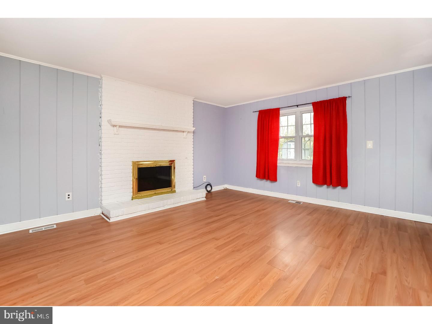 50 Hamilton Road Marlton, NJ 08053 - Photo 5 of 25 Family Room