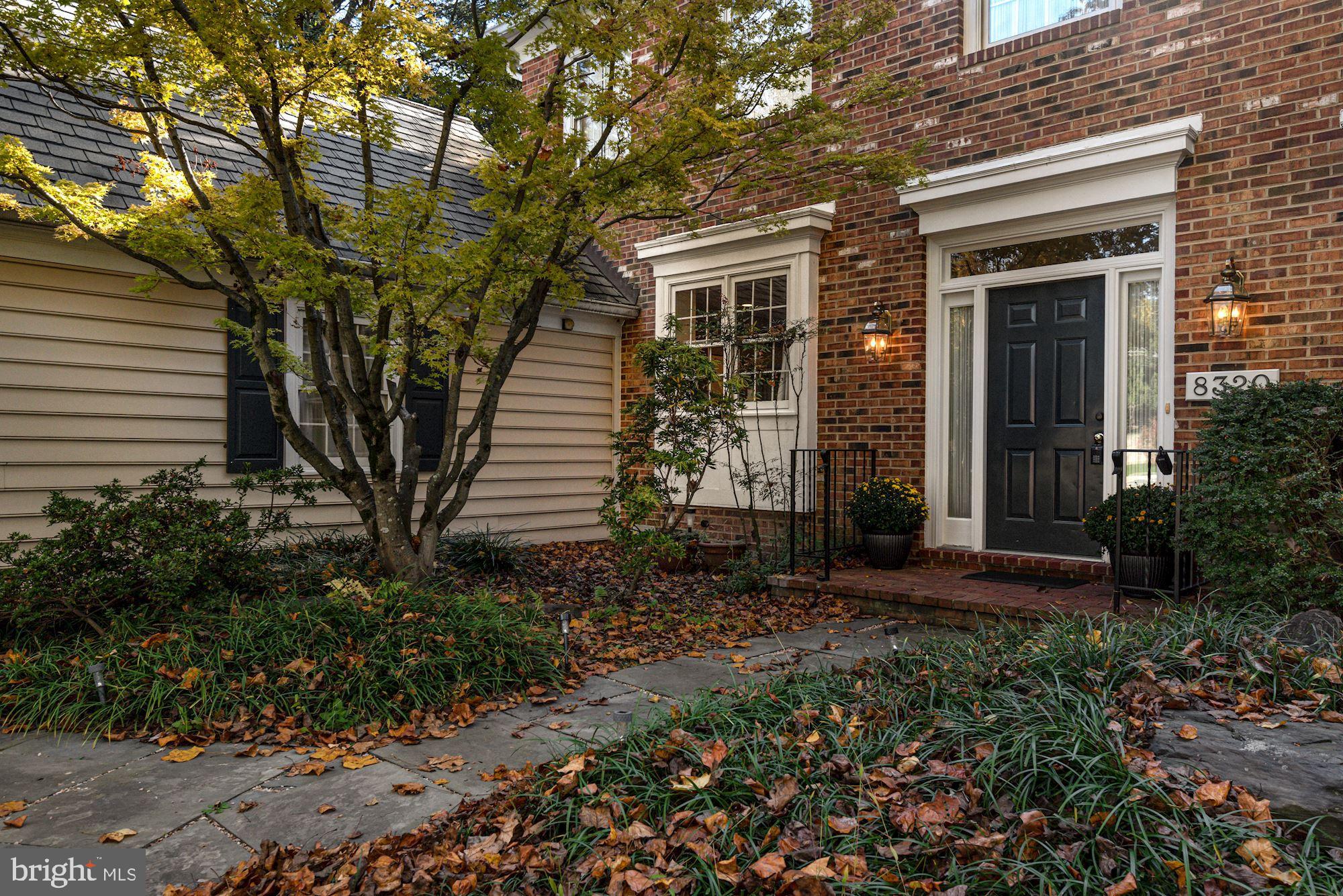 8320 Bells Mill Road Potomac, MD 20854 - Photo 4 of 41 Gallery Image 4