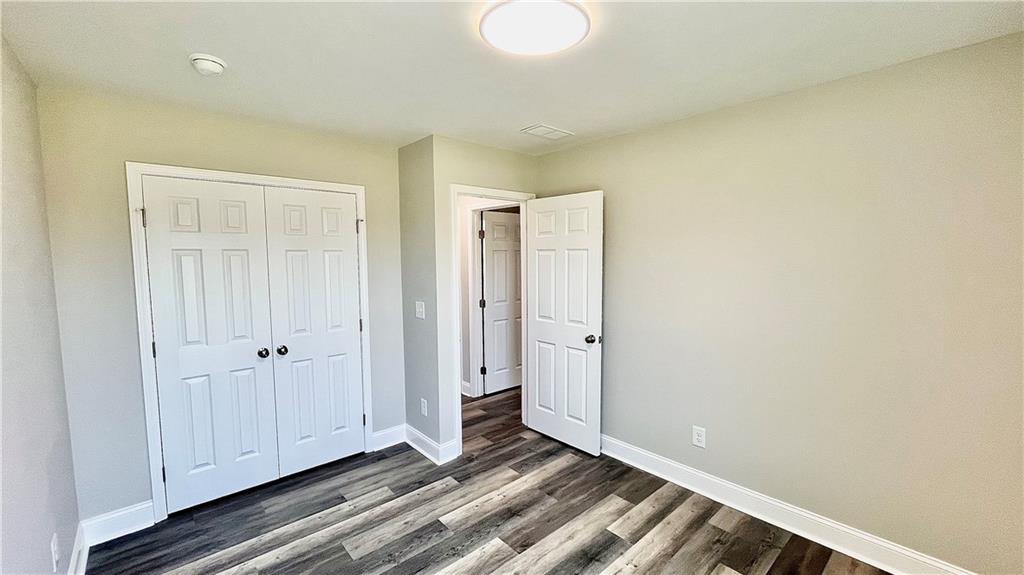 5 Green Road Griffin, GA 30224 - Photo 27 of 34 a view of an empty room