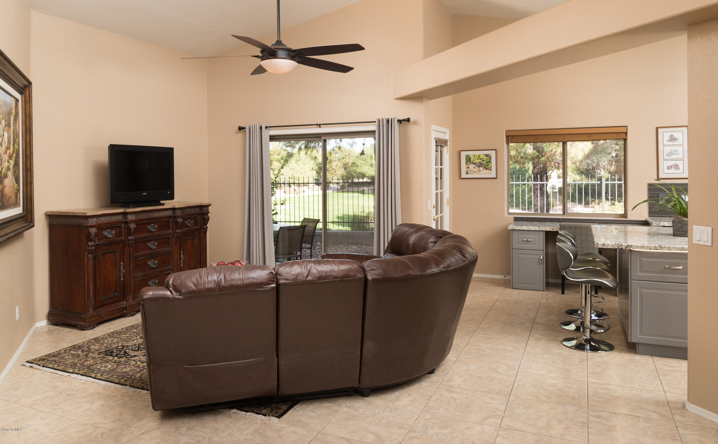 3234 East Fremont Road Phoenix, AZ 85042 - Photo 4 of 17 Fremont Rd-2