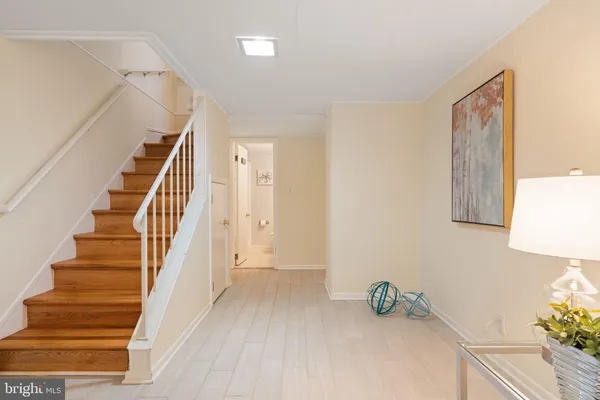 $550,000 | 3201 South Stafford Street, Unit A1, Arlington, VA 22206