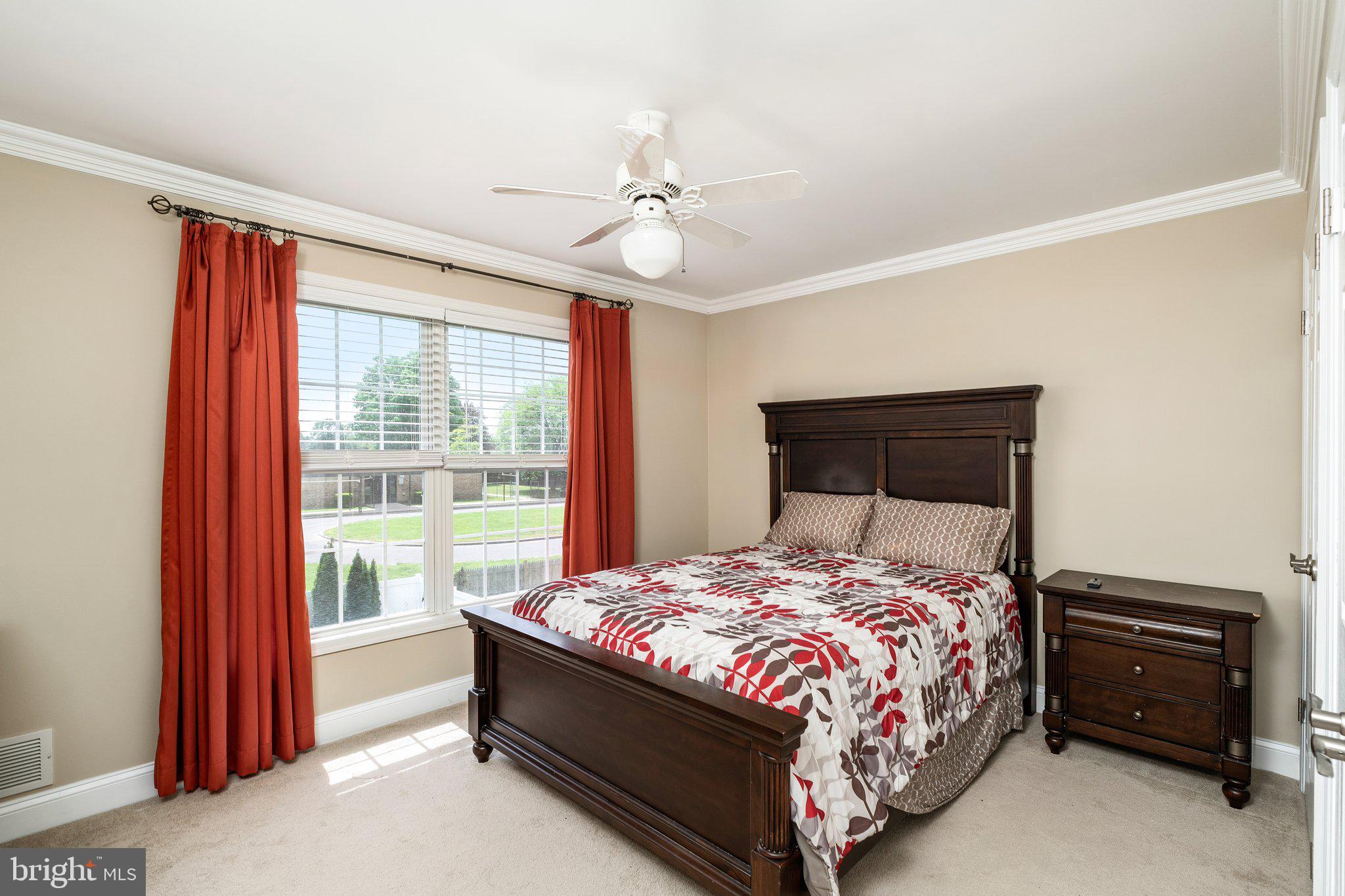27 Andover Way Hamilton, NJ 08610 - Photo 21 of 30 Bedroom #3 Upper level