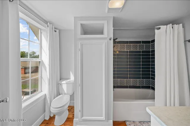 $285,000 | 705 Chestnut Street, Summit, MS 39666