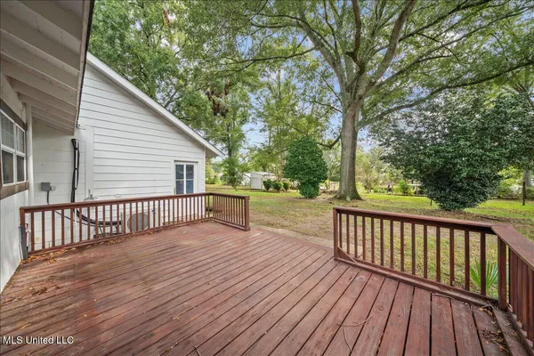 $273,000 | 705 Chestnut Street, Summit, MS 39666