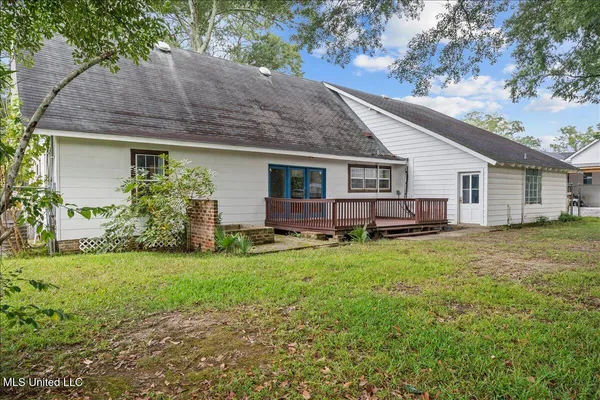 $273,000 | 705 Chestnut Street, Summit, MS 39666