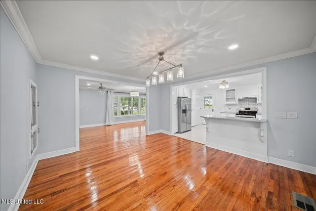 $285,000 | 705 Chestnut Street, Summit, MS 39666