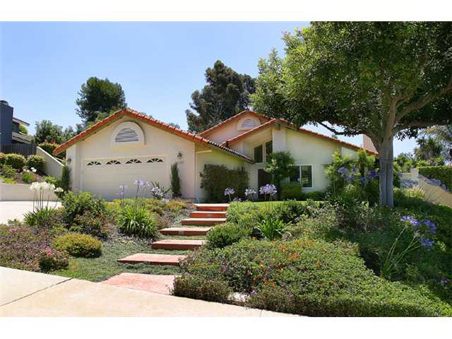 2717 York Road Carlsbad, CA 92010 - Photo 1 of 18 Gallery Image 1