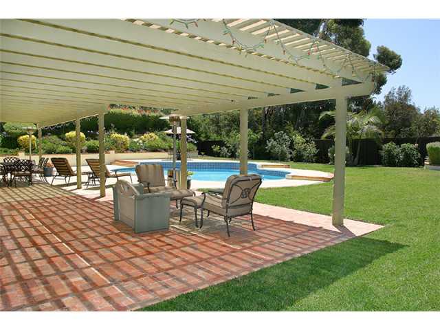 2717 York Road Carlsbad, CA 92010 - Photo 13 of 18 Gallery Image 13
