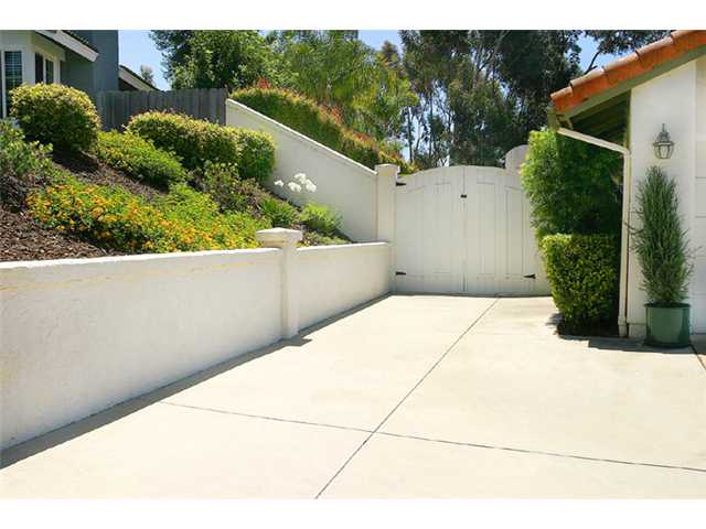2717 York Road Carlsbad, CA 92010 - Photo 18 of 18 Gallery Image 18