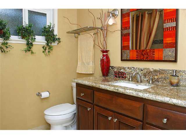 2717 York Road Carlsbad, CA 92010 - Photo 9 of 18 Gallery Image 9