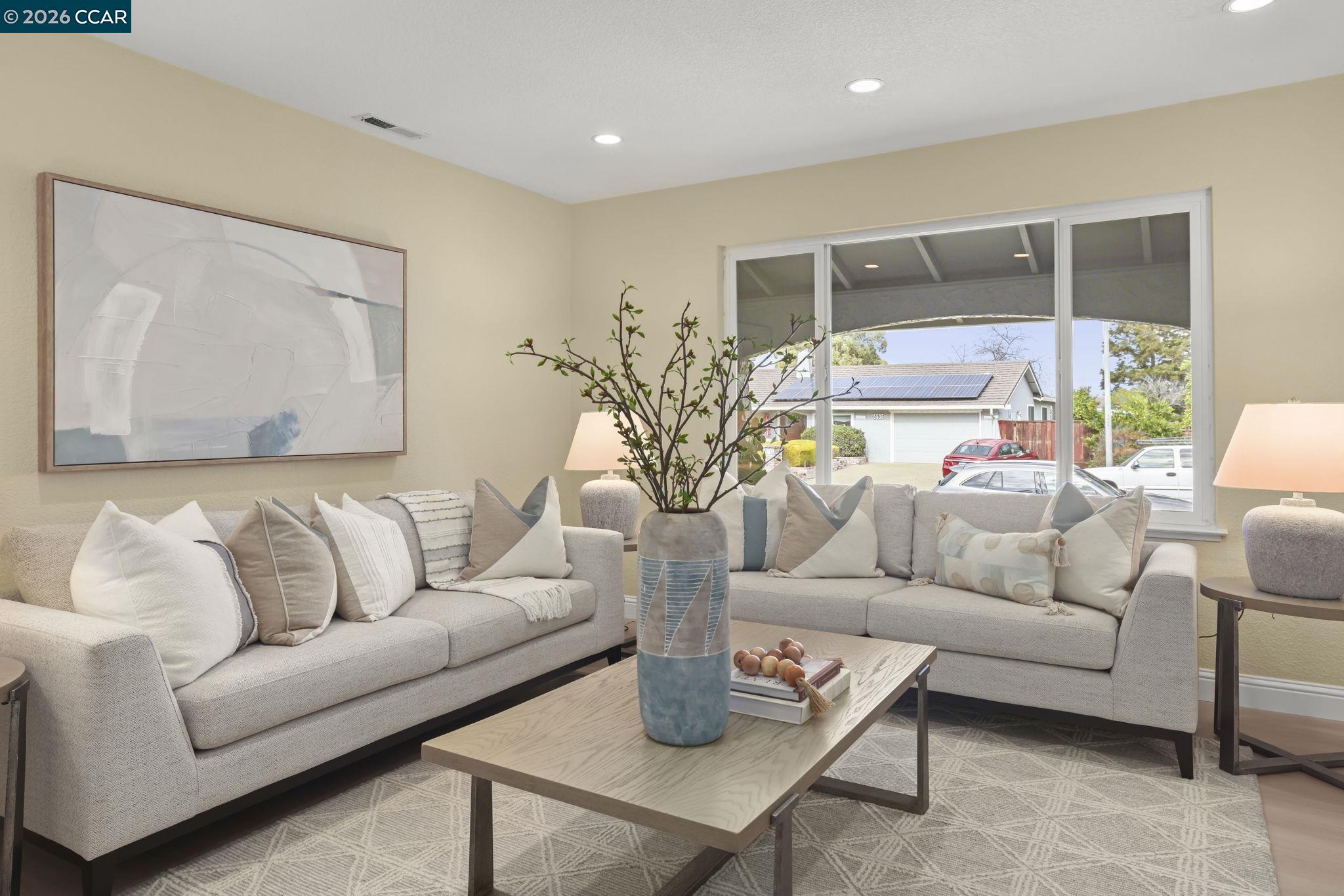 5500 Lewis Way Concord, CA 94521 - Photo 5 of 34