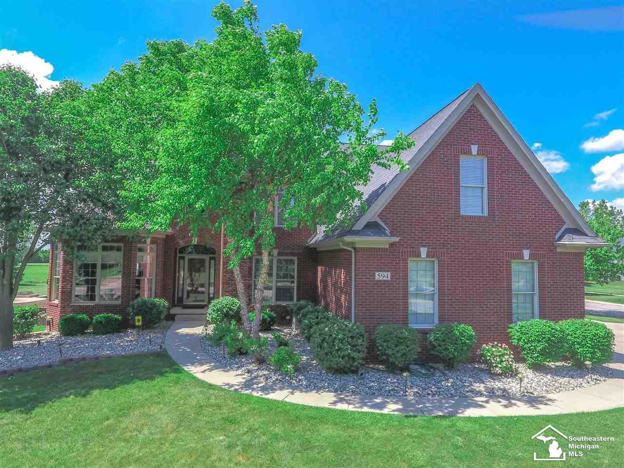 594 Ridge Point Drive Dundee, MI 48131 - Photo 2 of 52