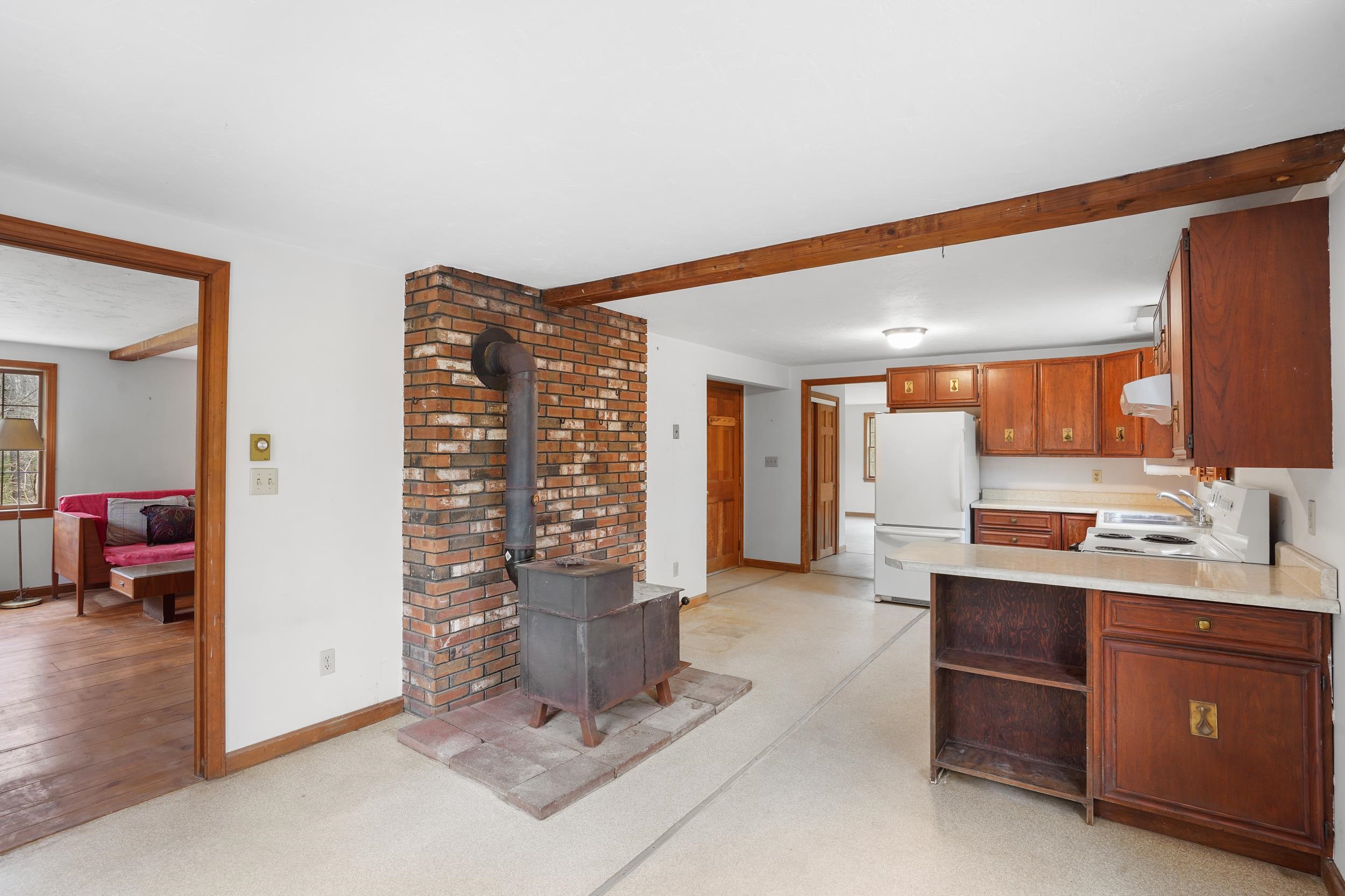 220 Riverdale Road New Boston, NH 03070 - Photo 13 of 35 Gallery Image 13