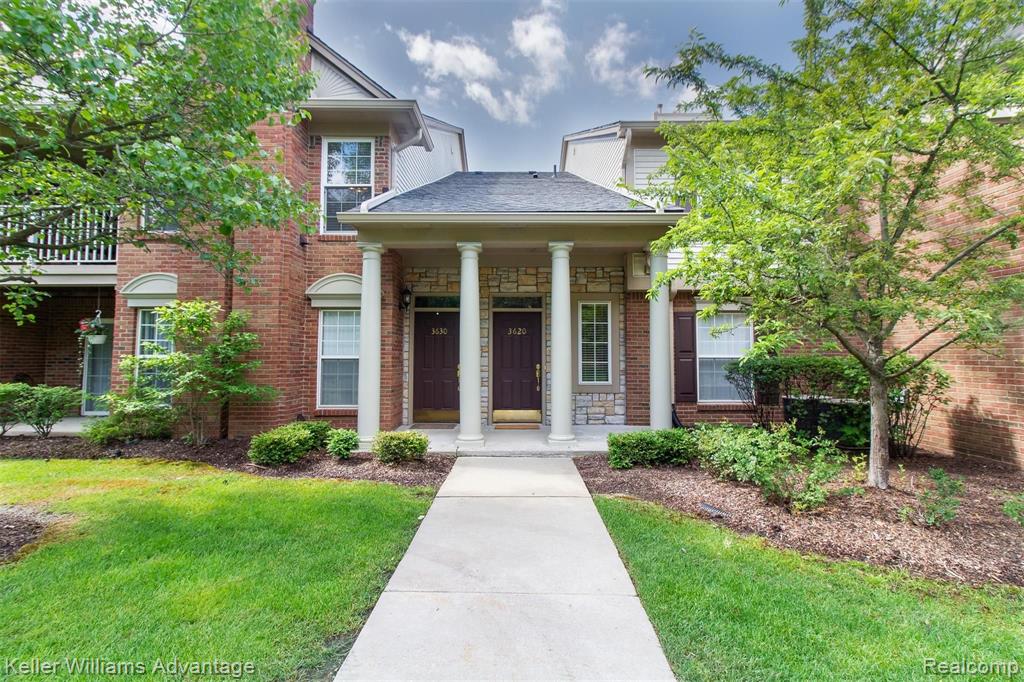 3620 Oakmonte Boulevard Rochester, MI 48306 - Photo 1 of 41