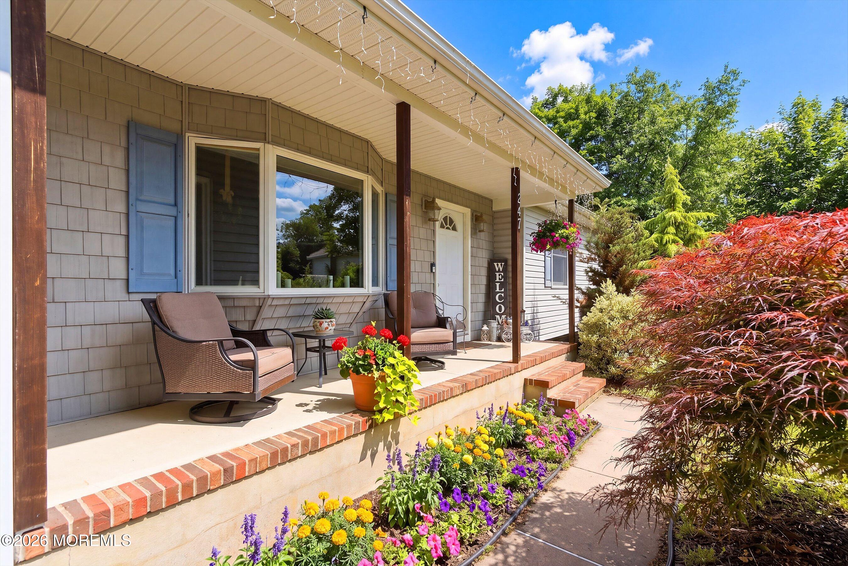 247 Toms River Road Jackson, NJ 08527 - Photo 2 of 37 3-Front Porch NEW