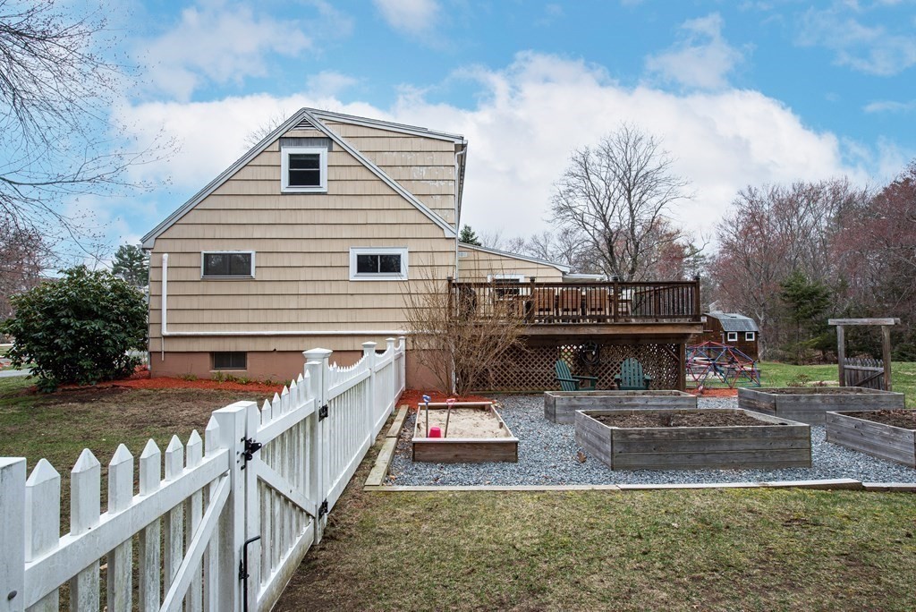 15 Swain Road Wilmington, MA 01887 - Photo 22 of 28 Gallery Image 22