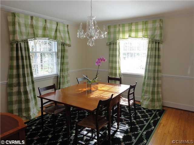 700 Seneca Road Richmond, VA 23226 - Photo 4 of 12 Dining Room
