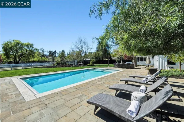 $2,890,000 | 10 Donna Lane, Danville, CA 94526