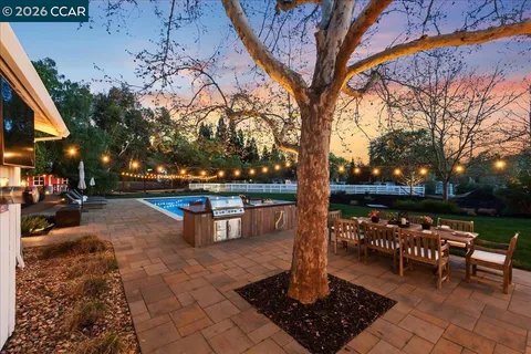 $2,890,000 | 10 Donna Lane, Danville, CA 94526