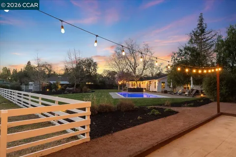$2,890,000 | 10 Donna Lane, Danville, CA 94526