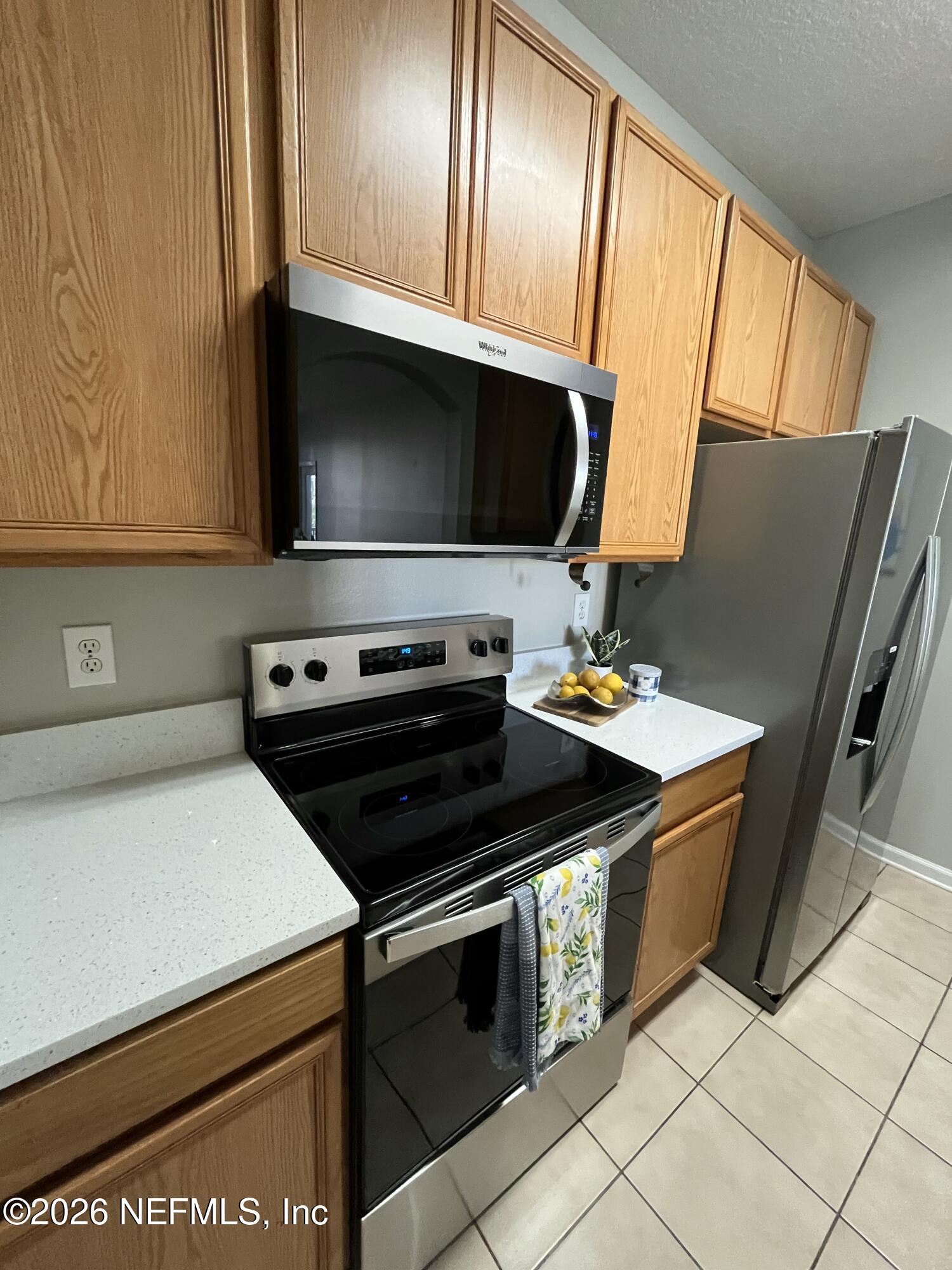 7990 Baymeadows Road East, Unit 907 Jacksonville, FL 32256 - Photo 7 of 19 Kitchen1