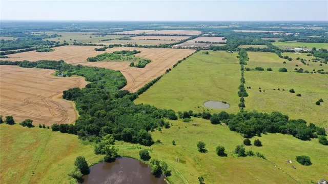 $459,990 | 2516 County Road 1017, Celeste, TX 75423