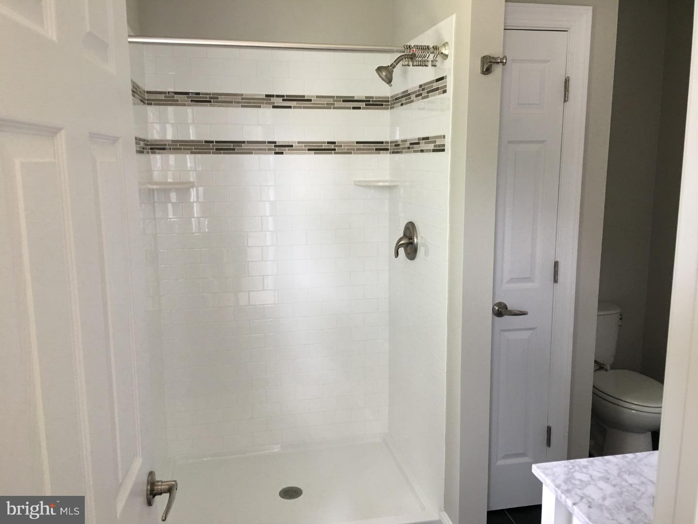 1059 Coronet Road Warminster, PA 18974 - Photo 25 of 25 Bathroom