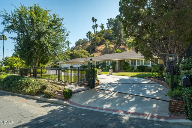 $9,000 | 1535 Glenmont Drive, Glendale, CA 91207