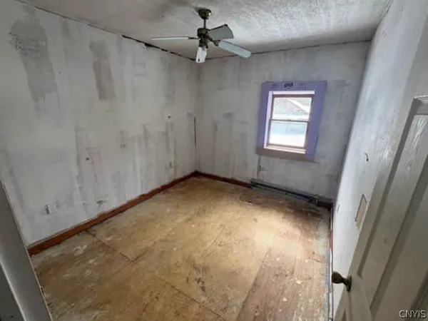 $43,500 | 16 West 10th Street, Unit E, Jamestown, NY 14701