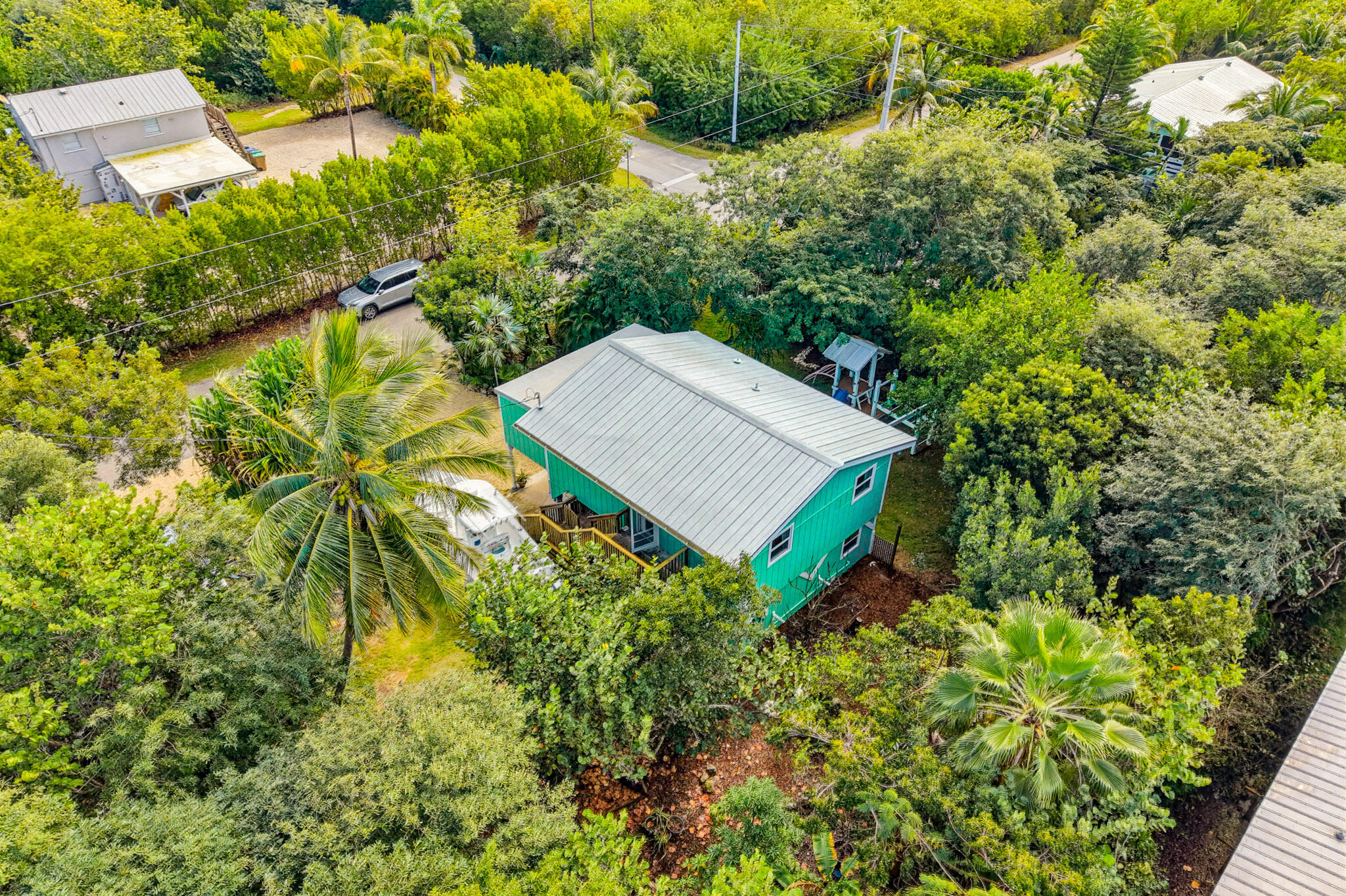 1258 Division Street Big Pine Key, FL 33043 - Photo 13 of 79 1258 Division St (web) - 017