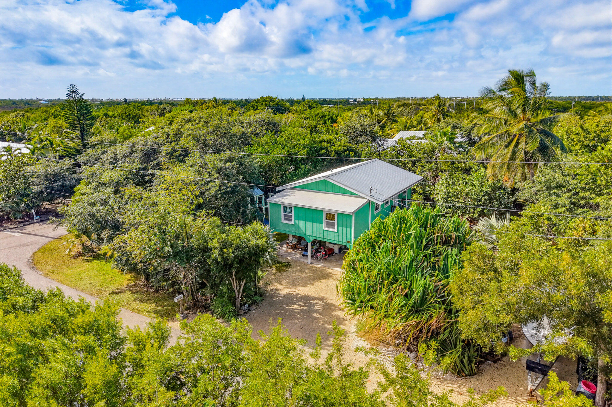 1258 Division Street Big Pine Key, FL 33043 - Photo 17 of 79 1258 Division St (web) - 023