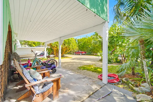 $620,000 | 1258 Division Street, Big Pine Key, FL 33043