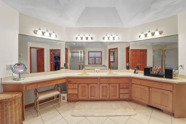 $599,900 | 953 Dante Drive, Endicott, NY 13760