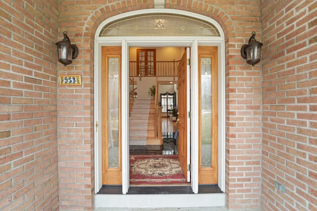 $599,900 | 953 Dante Drive, Endicott, NY 13760