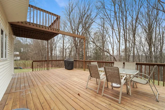 $599,900 | 953 Dante Drive, Endicott, NY 13760