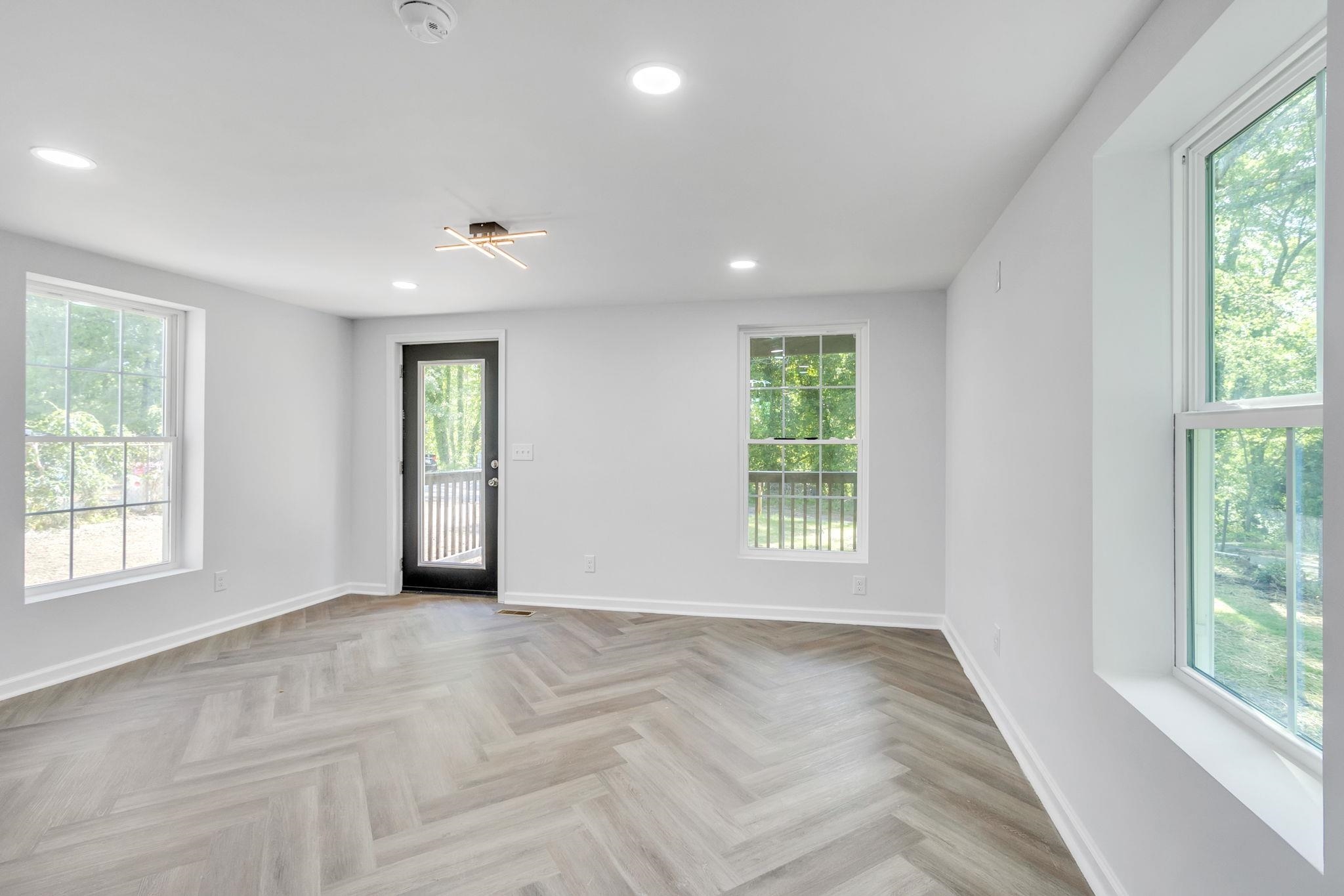 107 Cowpens Line Road Spartanburg, SC 29307 - Photo 8 of 30 Gallery Image 8
