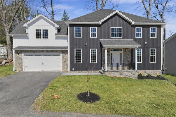 $989,900 | 6 Barrows Road, Worcester, MA 01609