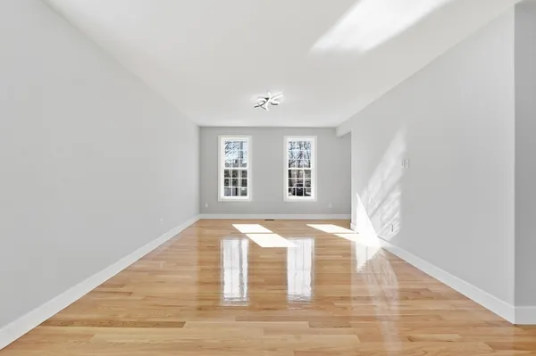 $989,900 | 6 Barrows Road, Worcester, MA 01609