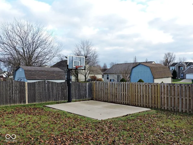 $350,000 | 10863 Secretariat Drive, Indianapolis, IN 46234