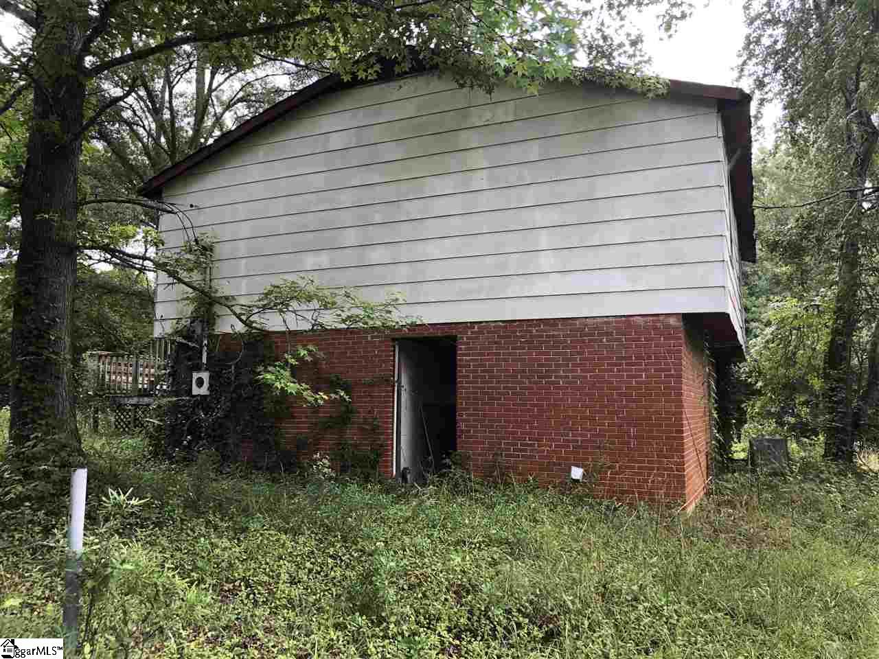 518 New Harrison Bridge Road Simpsonville, SC 29680 - Photo 4 of 10