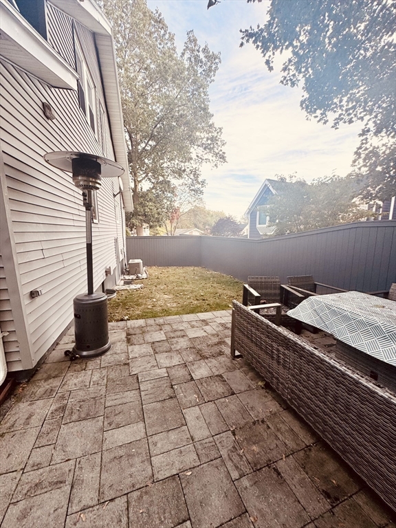 27 Park Saugus Ma Saugus, MA 01906 - Photo 28 of 32