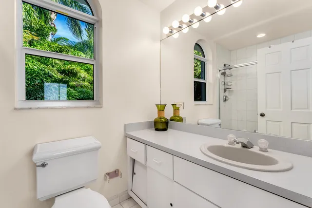 $11,000,000 | 75280 Overseas Highway, Islamorada, FL 33036