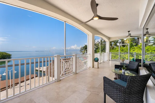 $11,000,000 | 75280 Overseas Highway, Islamorada, FL 33036