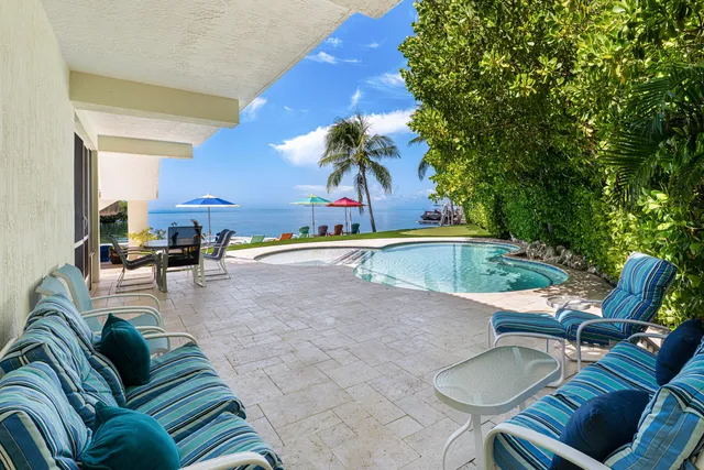 $11,000,000 | 75280 Overseas Highway, Islamorada, FL 33036