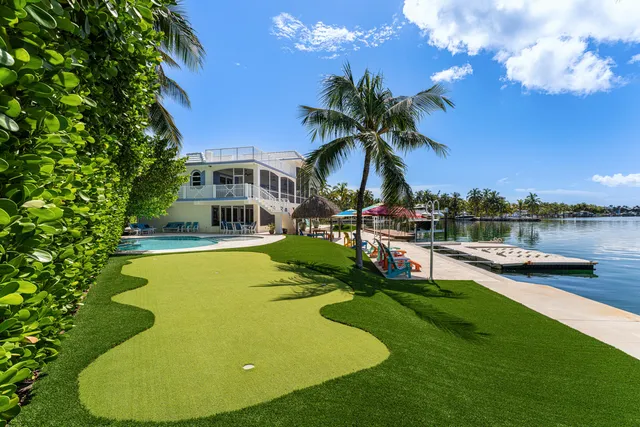 $11,000,000 | 75280 Overseas Highway, Islamorada, FL 33036