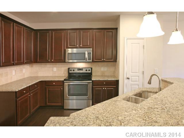 207 D Waterlynn Ridge Road, Unit 62 Mooresville, NC 28117 - Photo 4 of 10 Gallery Image 4
