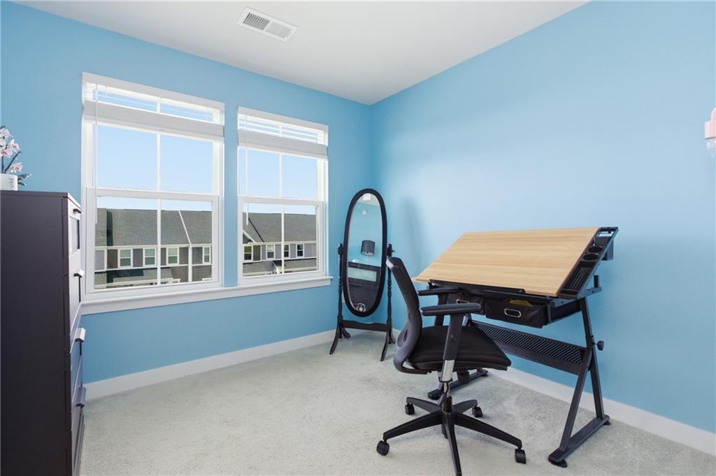 2013 Cade Drive Monaca, PA 15061 - Photo 19 of 28