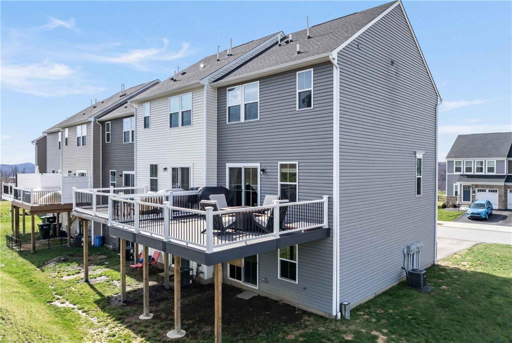 2013 Cade Drive Monaca, PA 15061 - Photo 24 of 28