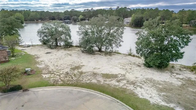 $125,000 | 705 Northlake Drive, Covington, LA 70435